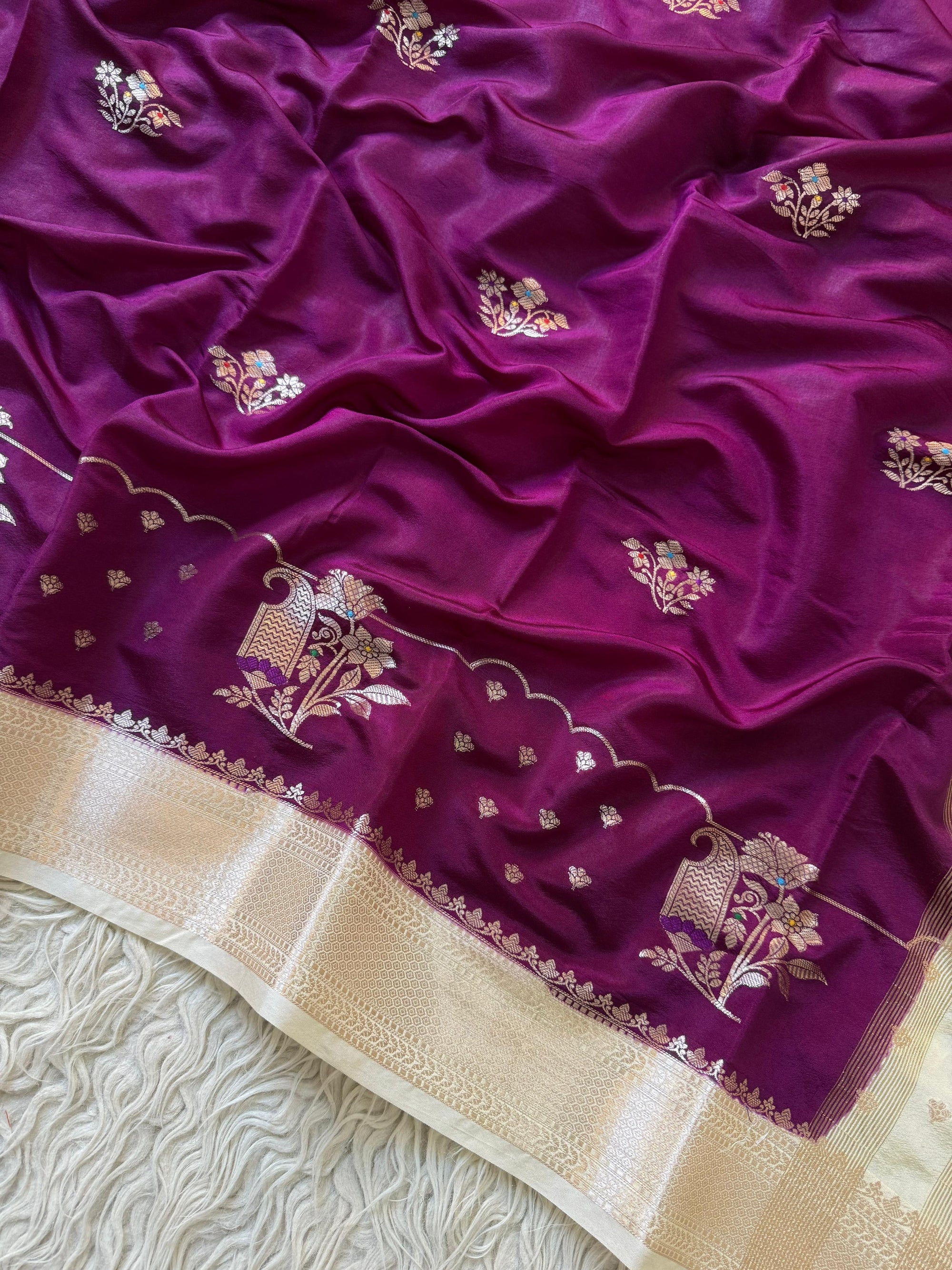 Banarasi Paper Silk Saree with Gold Zari Weaving