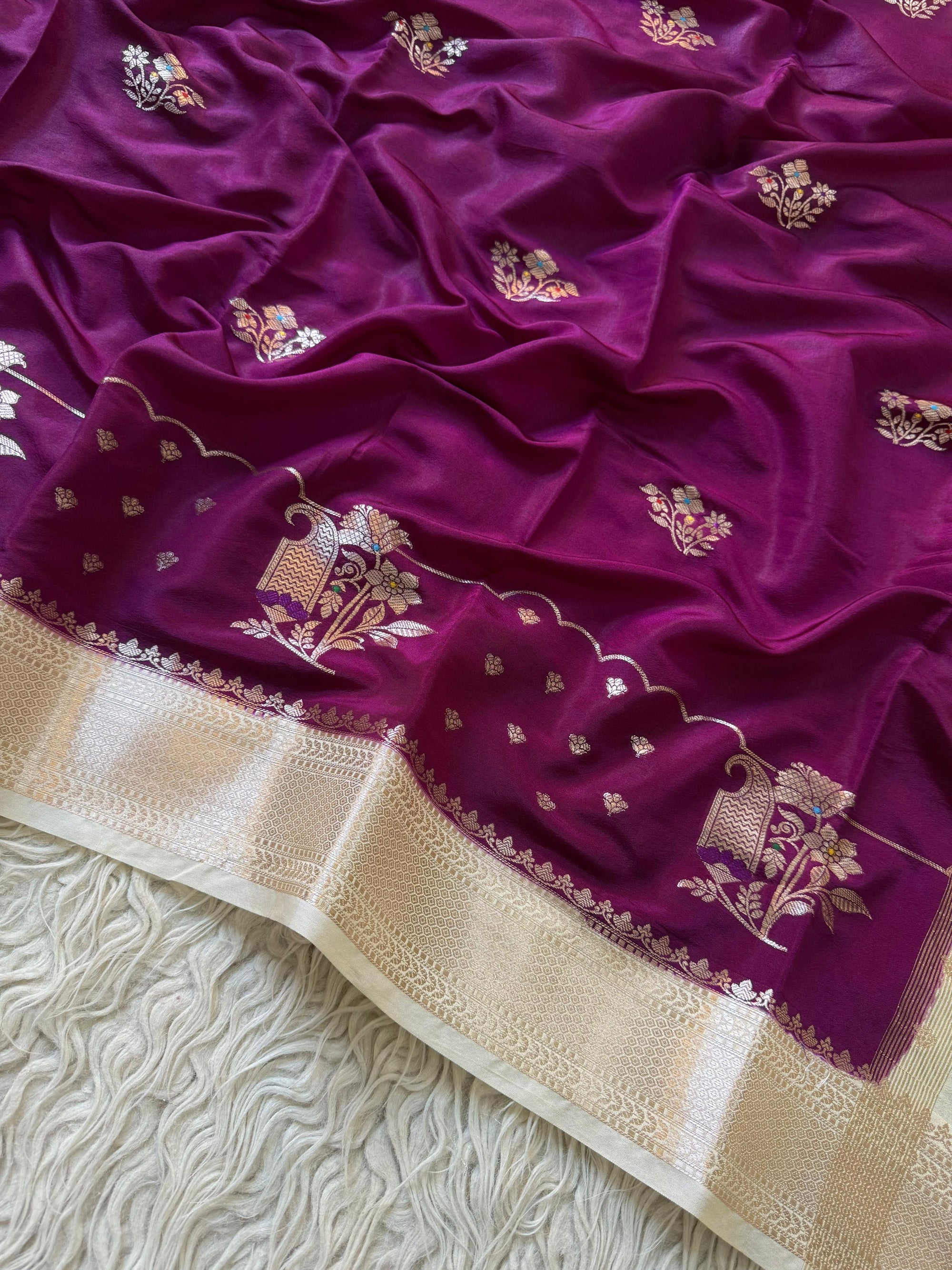 Banarasi Paper Silk Saree with Gold Zari Weaving