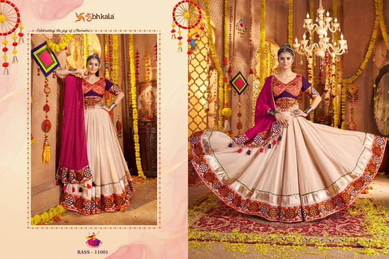 Kf Raas Vol 19 Navratri Designer Lehenga Choli Collection