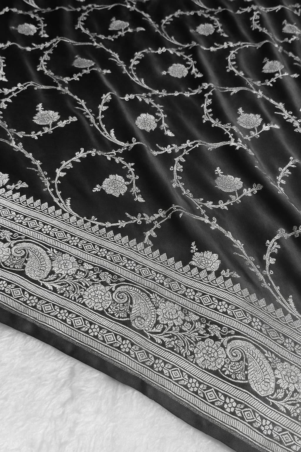 Banarasi Mashru Katan Soft Silk Saree