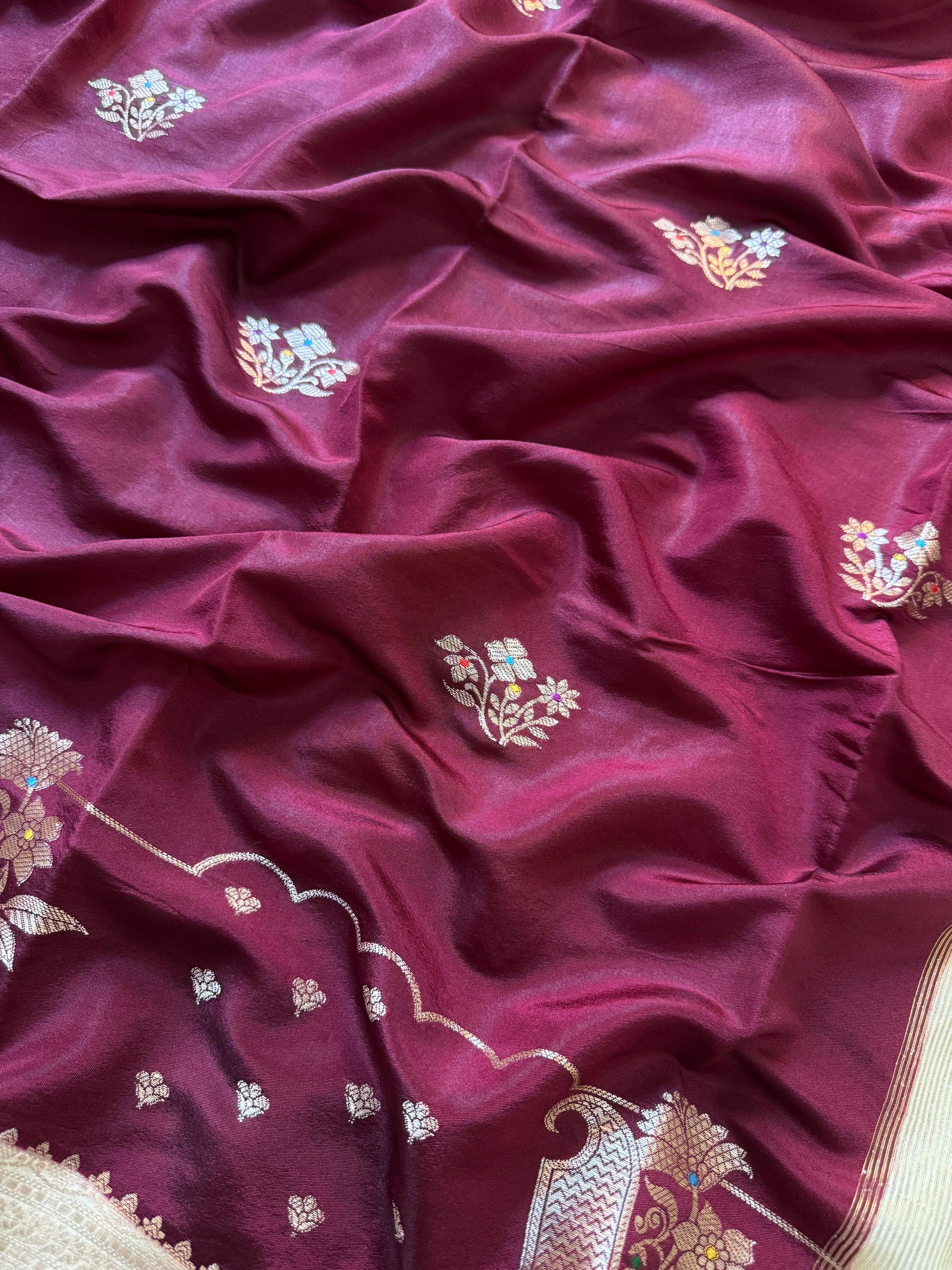 Banarasi Paper Silk Saree with Zari Weaving
