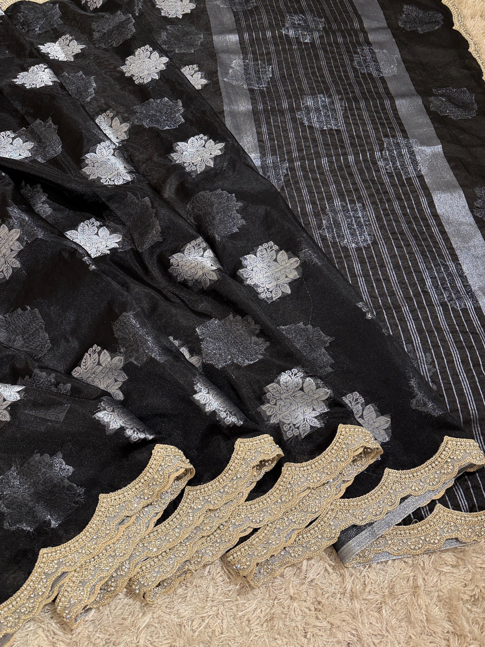 Banarasi Kora Organza Saree with Lace Border