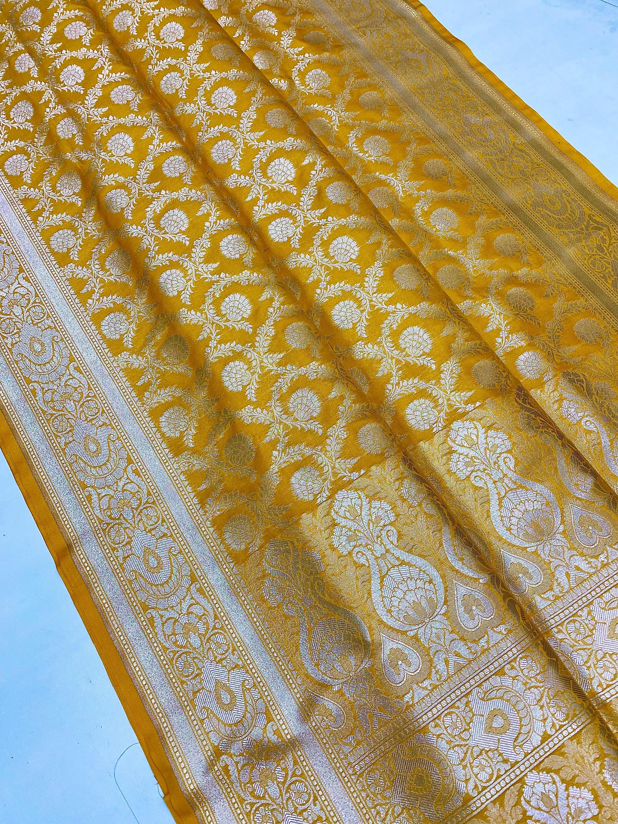 Banarasi Semi Katan Handloom Soft Silk Saree