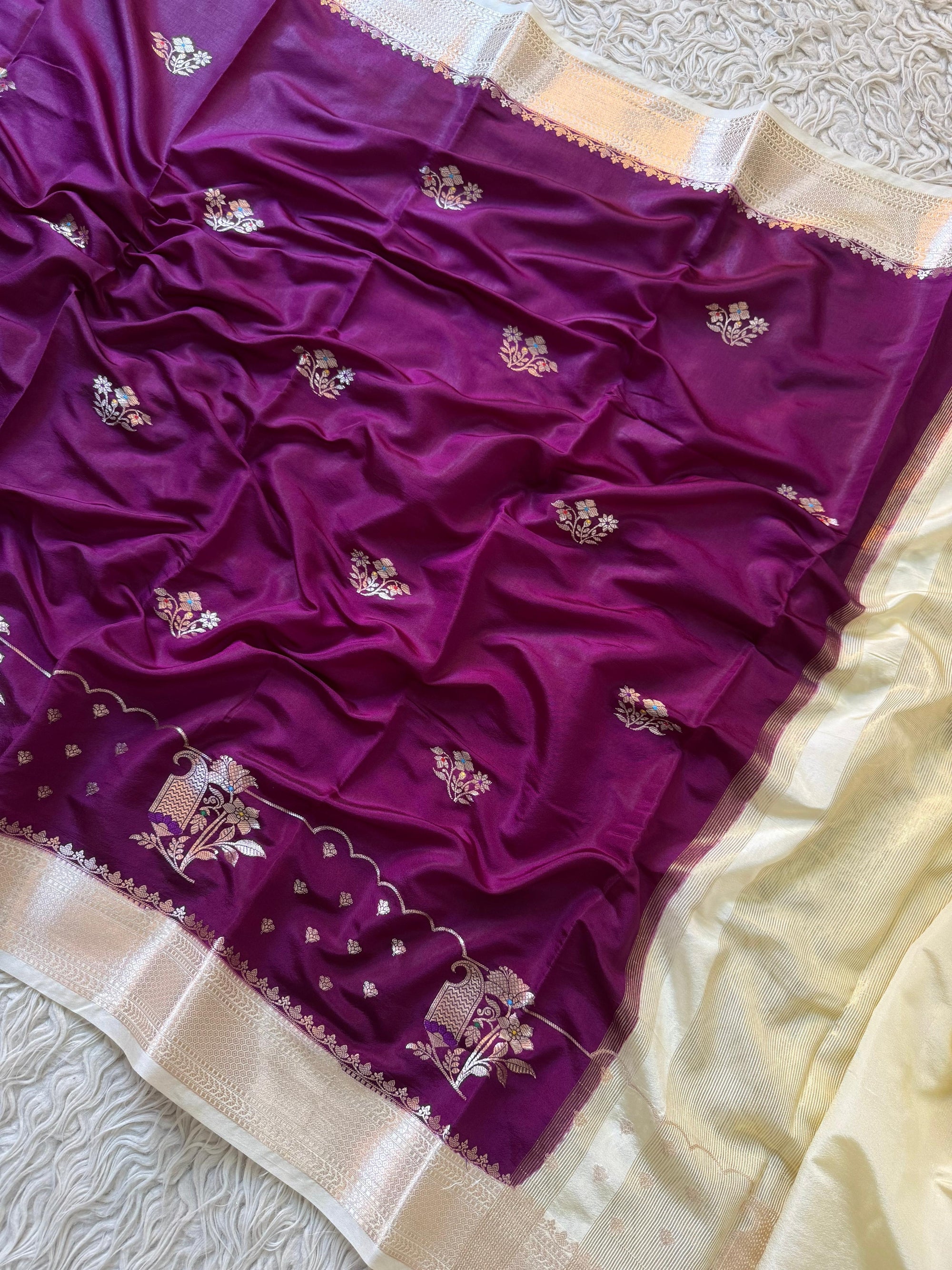 Banarasi Paper Silk Saree with Gold Zari Weaving