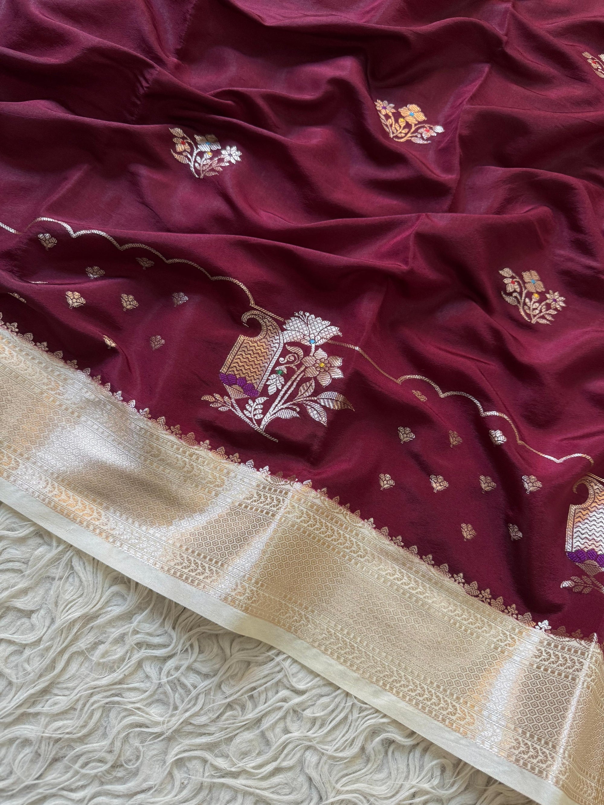 Banarasi Paper Silk Saree with Zari Weaving