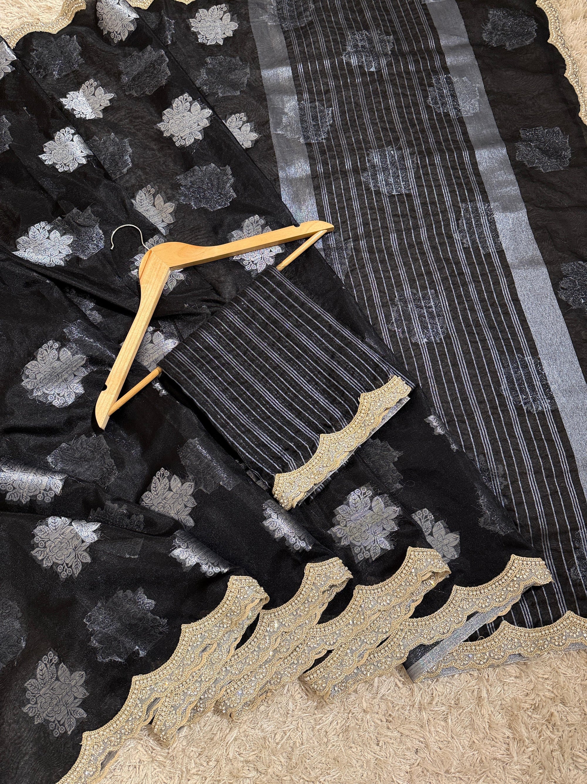 Banarasi Kora Organza Saree with Lace Border