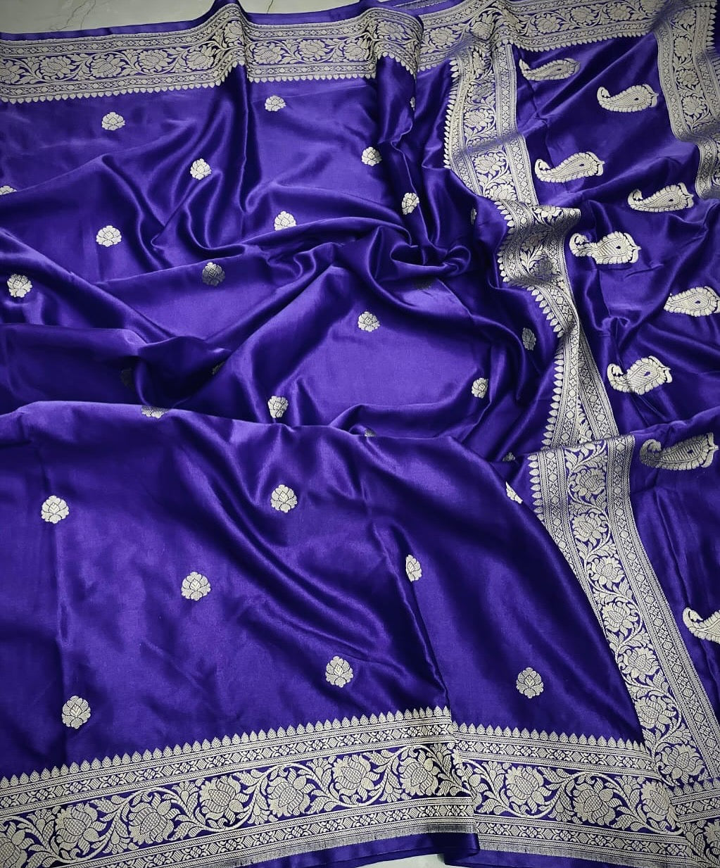 Handloom Banarasi Mashru Katan Silk Saree with booti work