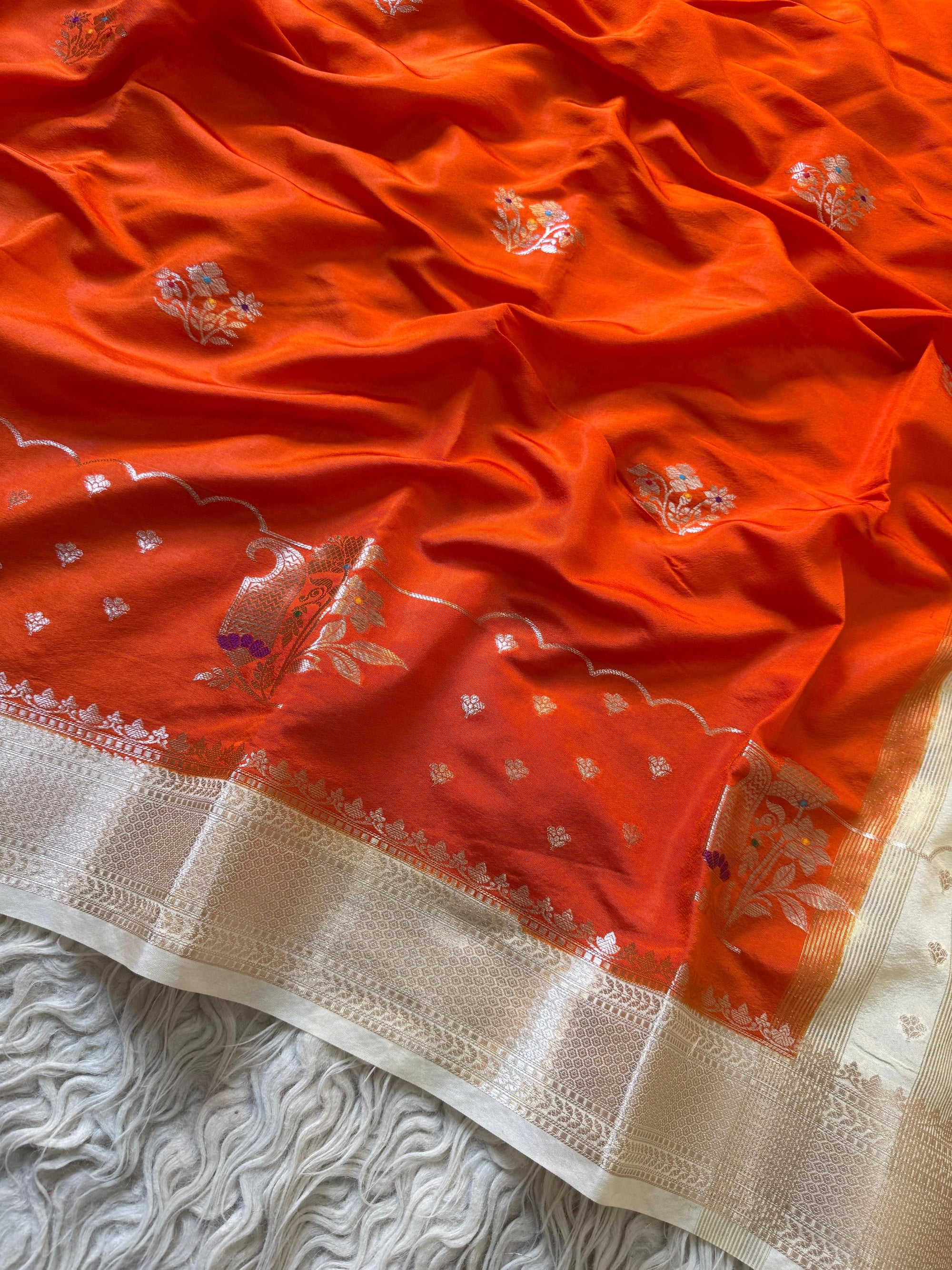 Banarasi Paper Silk Saree with Gold Zari Weaving