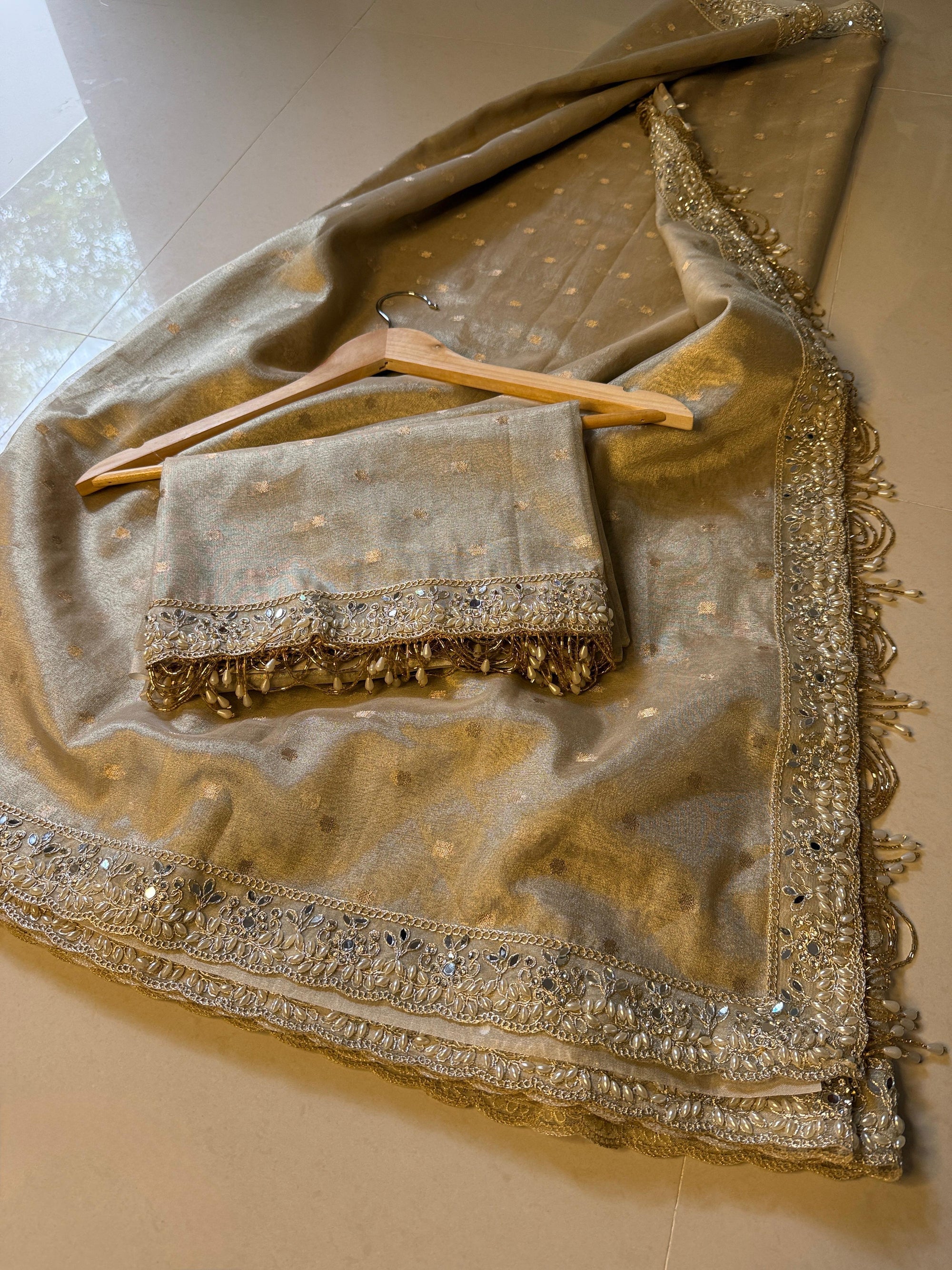Banarasi Soft Tissue Silk Saree with Booti work
