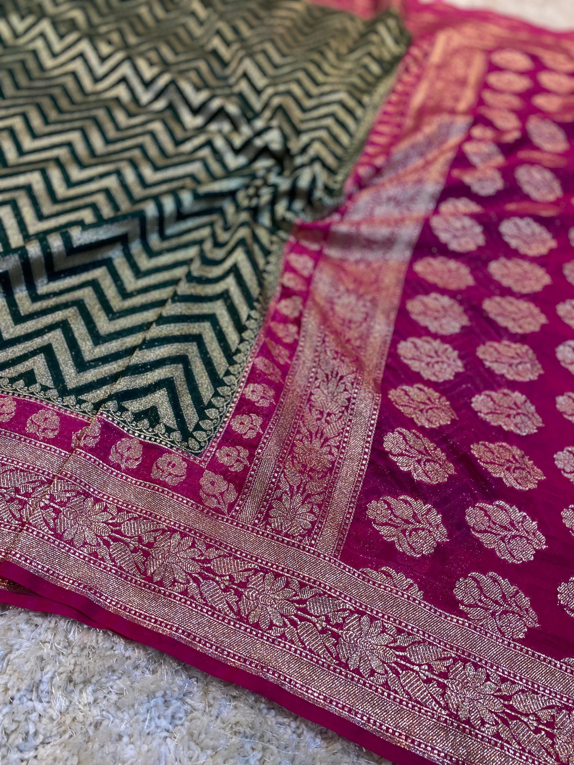 Handloom Banarasi Khaddi Katan Georgette Silk Saree with zig zag design