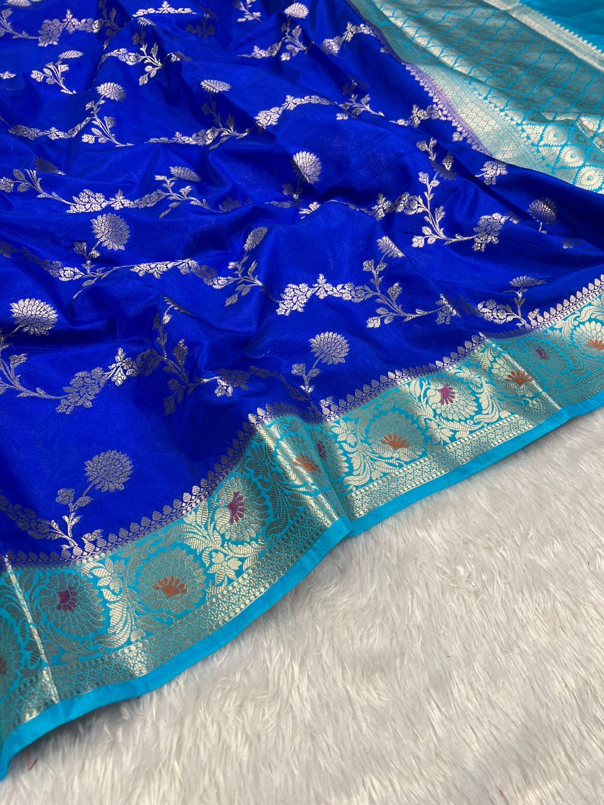 Banarasi Raw Mango Katan Soft Silk Saree : Multiple color options available