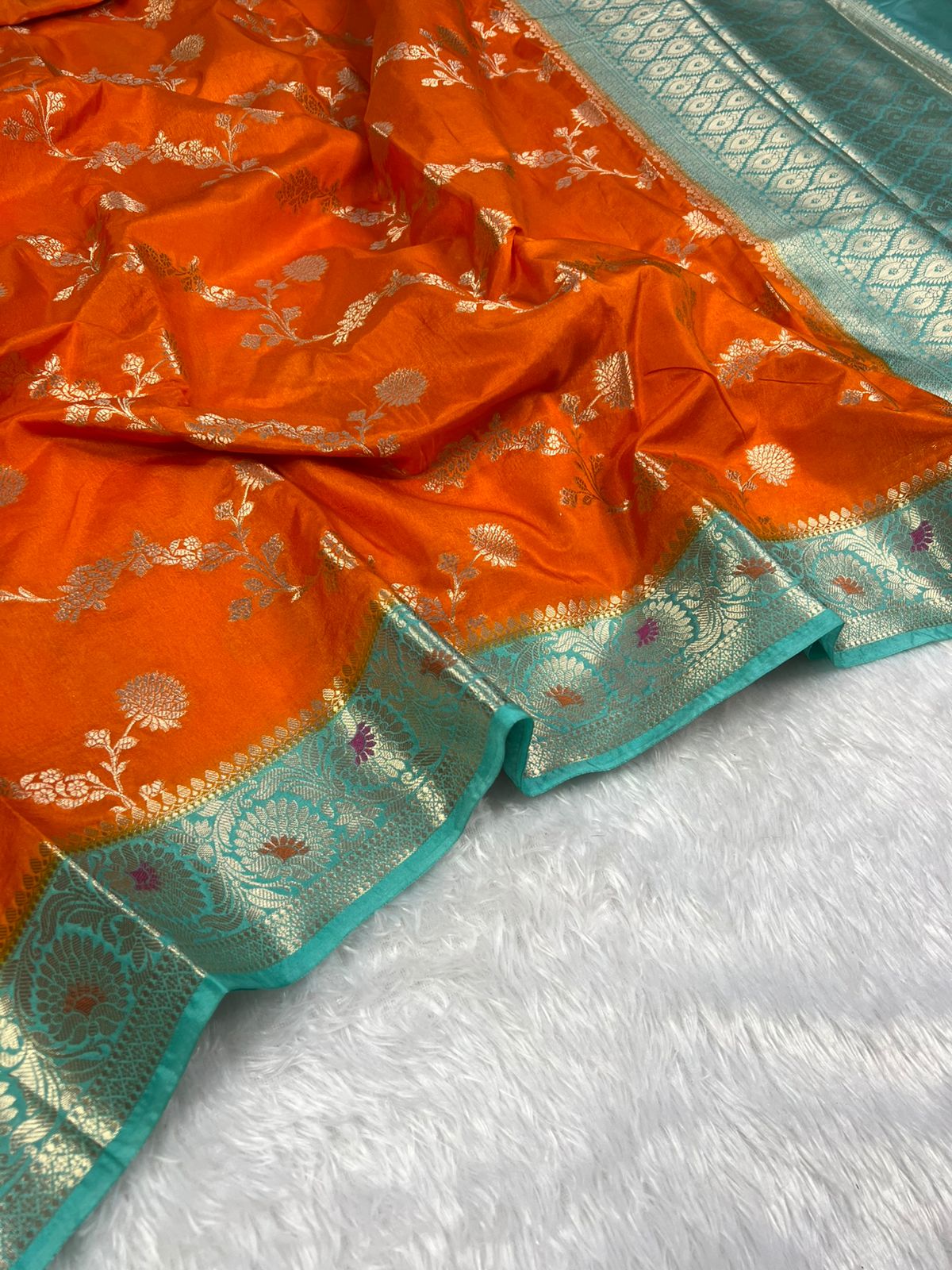 Banarasi Raw Mango Katan Soft Silk Saree : Multiple color options available