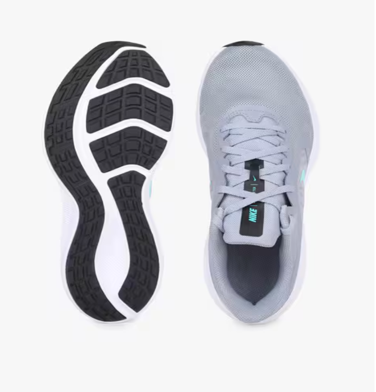 Downshifter Lace-Up Sports Shoes