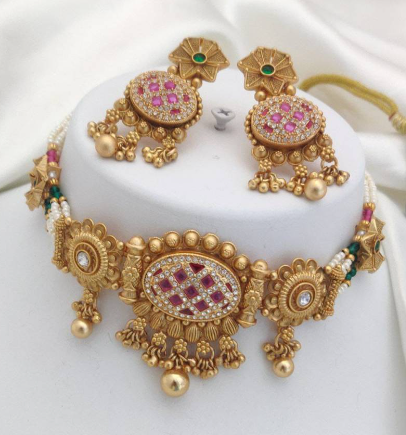 Brass High Gold Necklace 17