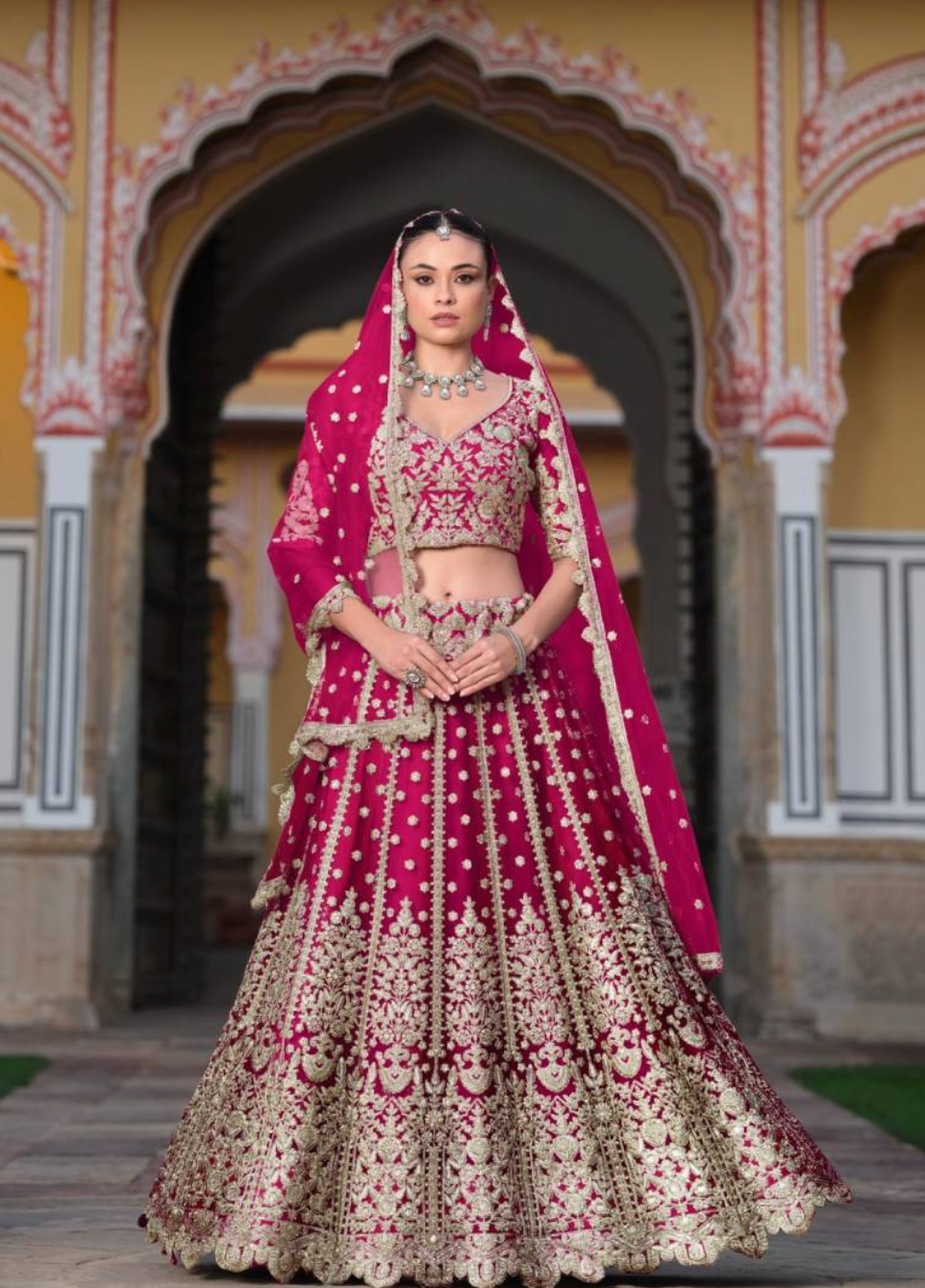 Senhora Sangam Beautiful Designer Lahenga Choli Collection