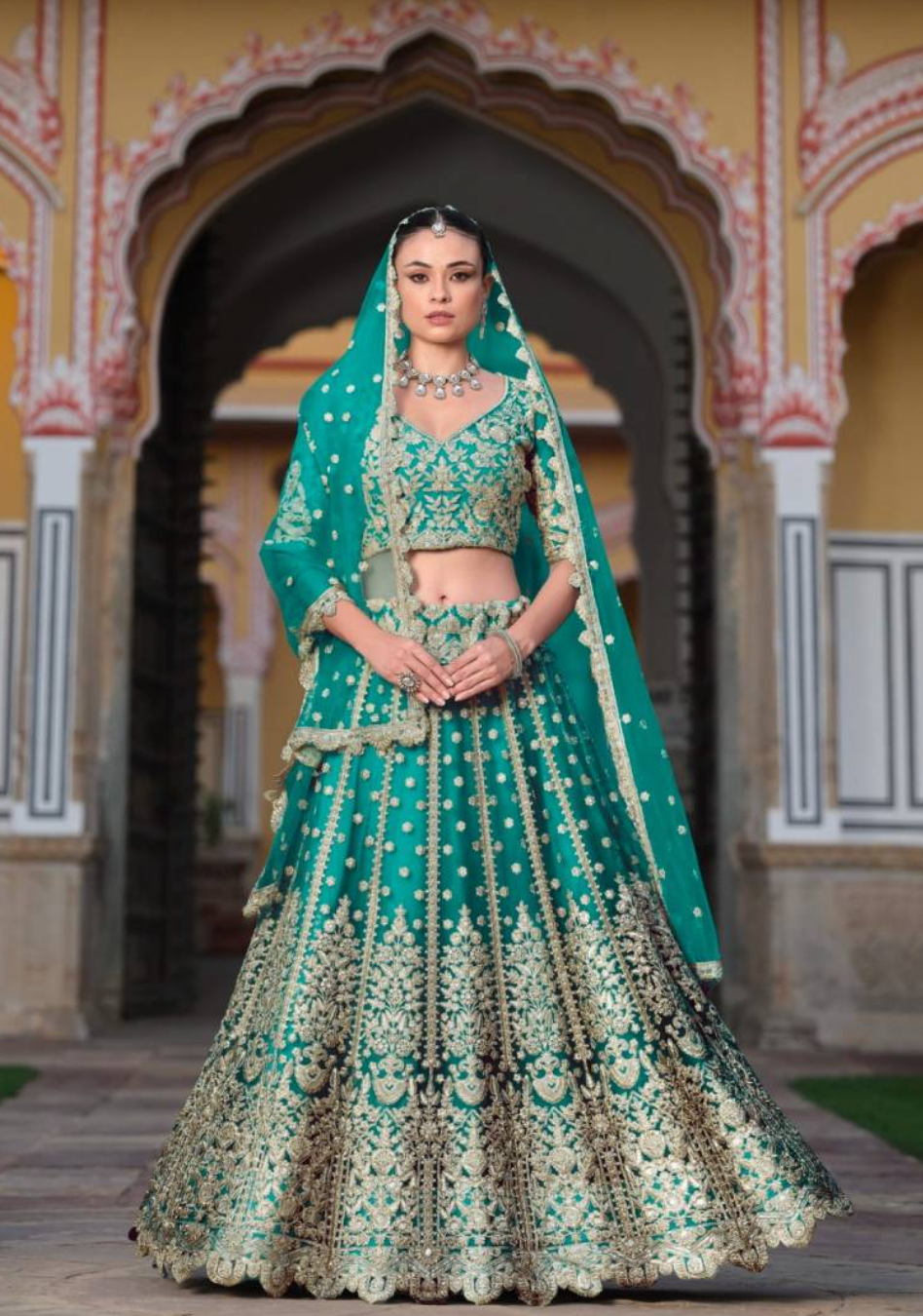 Senhora Sangam Beautiful Designer Lahenga Choli Collection