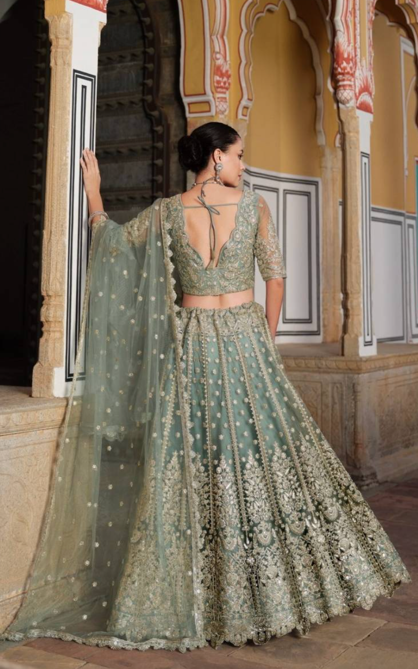 Senhora Sangam Beautiful Designer Lahenga Choli Collection