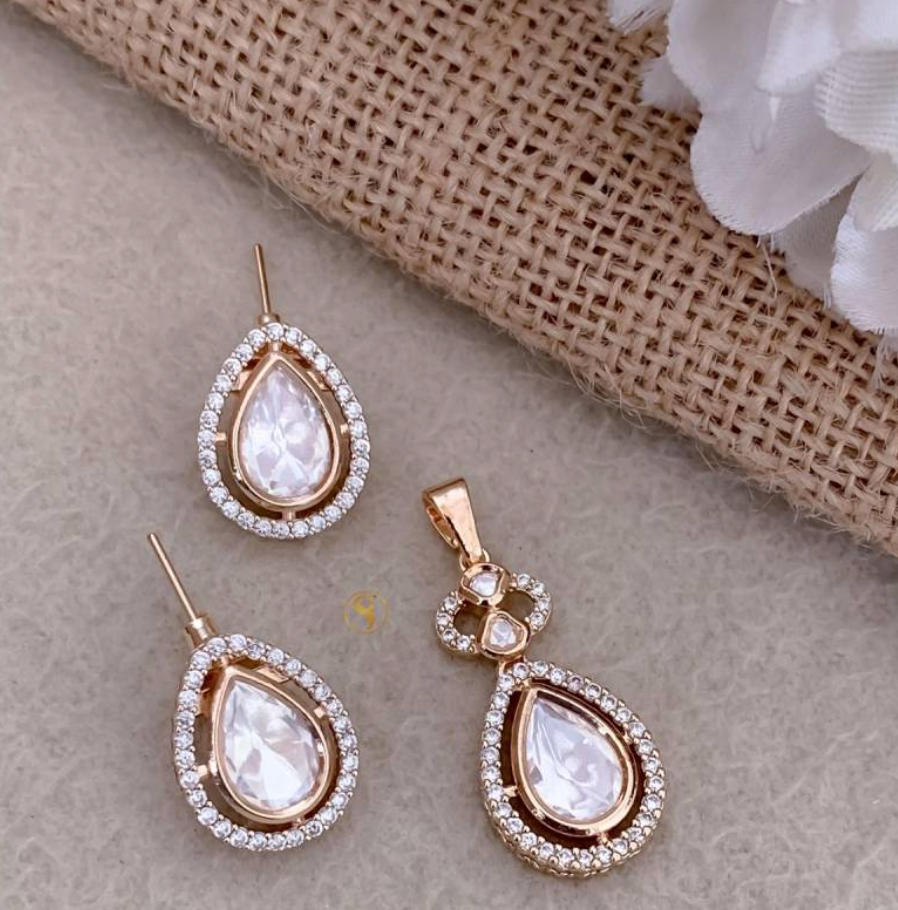 Ad Diamond Rose Gold Kundan Pendal Butti 03