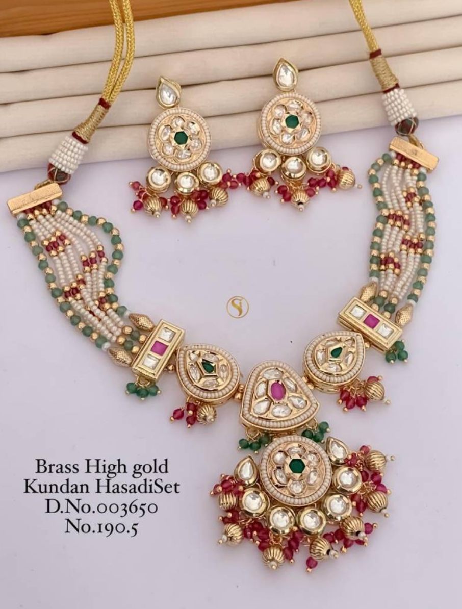 Brass High Gold Kundan Hasadi Set 6