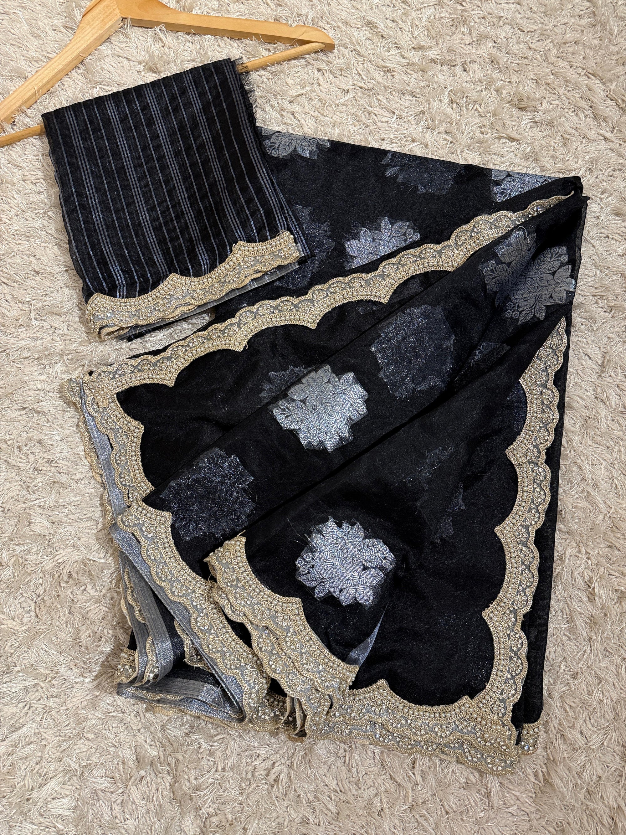 Banarasi Kora Organza Saree with Lace Border